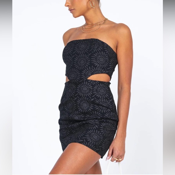 PRINCESS POLLY NWT/Never Worn Cut Out Mini Dress - Picture 2 of 6